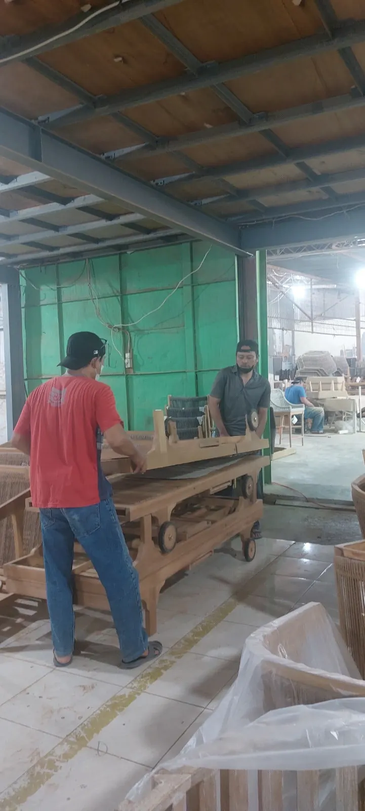 Furniture quality control and shipping coordination